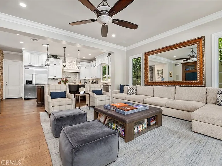 3950 Prado De Verde — Photo 3