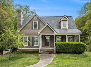 3491 Camelot Ct, Loganville, GA 30052