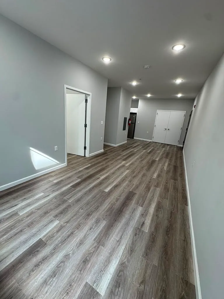 1 bed, $2,045 — Photo 1