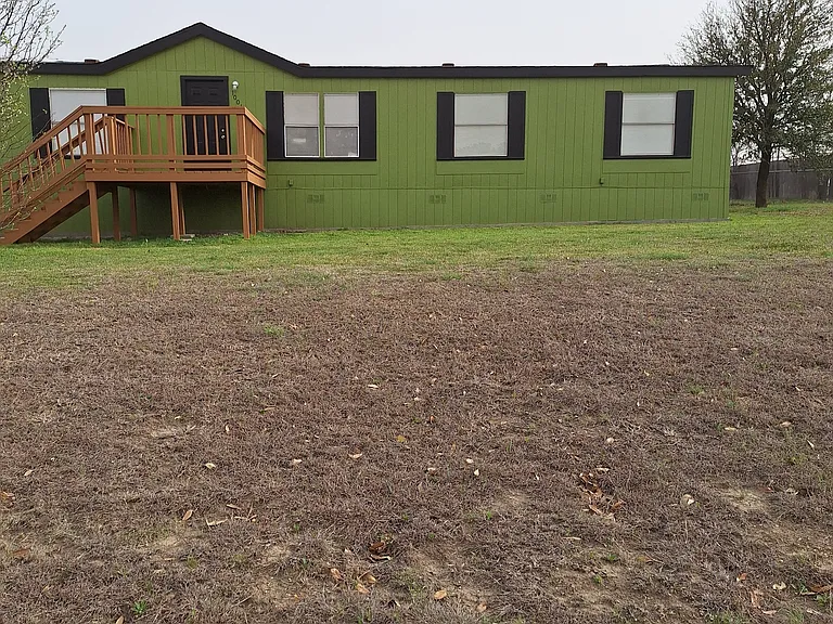 1001 Prairie Clover Trl — Photo 1