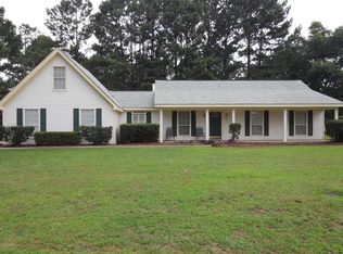 100 Loxley Dr, Warner Robins, GA 31088