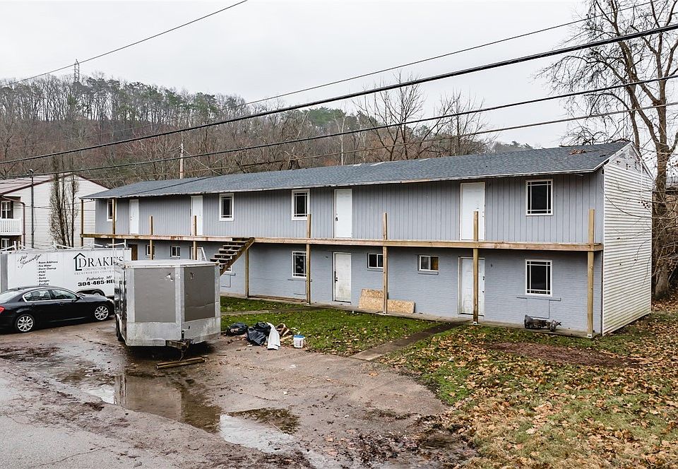 1st image of 1 Worthington Ln