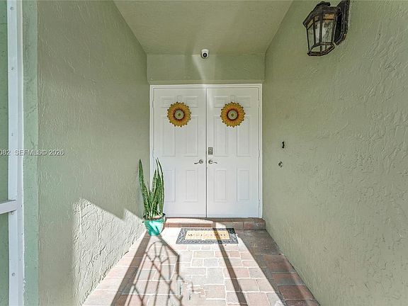 5th image of 5520 NW 49th Ave