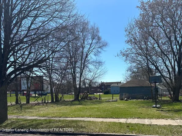 408 Isbell St, Lansing, MI 48910