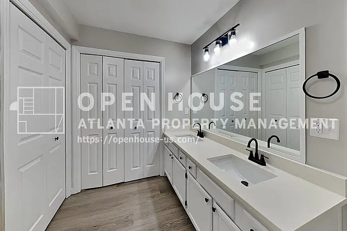 4241 Glenforest Way NE — Photo 12