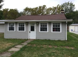 2039 Homewood Ave, Ashtabula, OH 44004