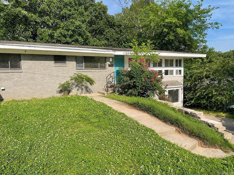 1st image of 4803 Lynn Ln