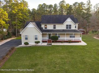 221 E Pleasant Grove Rd, Trenton, NJ 08527