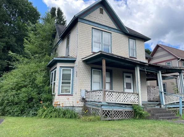 39 Germania St, Galeton, PA 16922