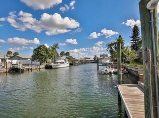 1015 Spindle Palm Way, Apollo Beach, FL 33572