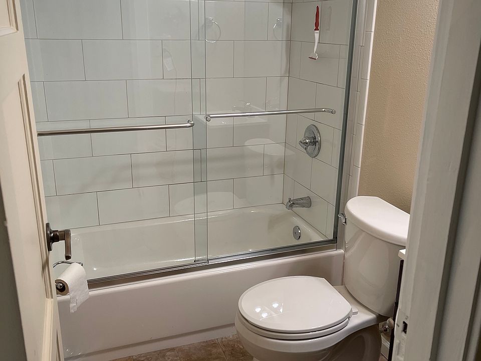 2nd image of 3607 E 14th St