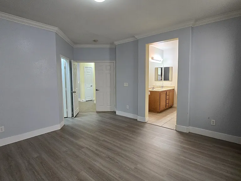 6957 Ghost Ranch Ave — Photo 10