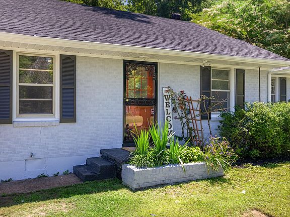 3rd image of 7662 Marvin Rd