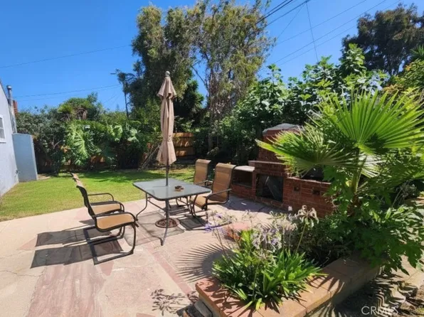 7607 Goddard Ave, Los Angeles, CA 90045