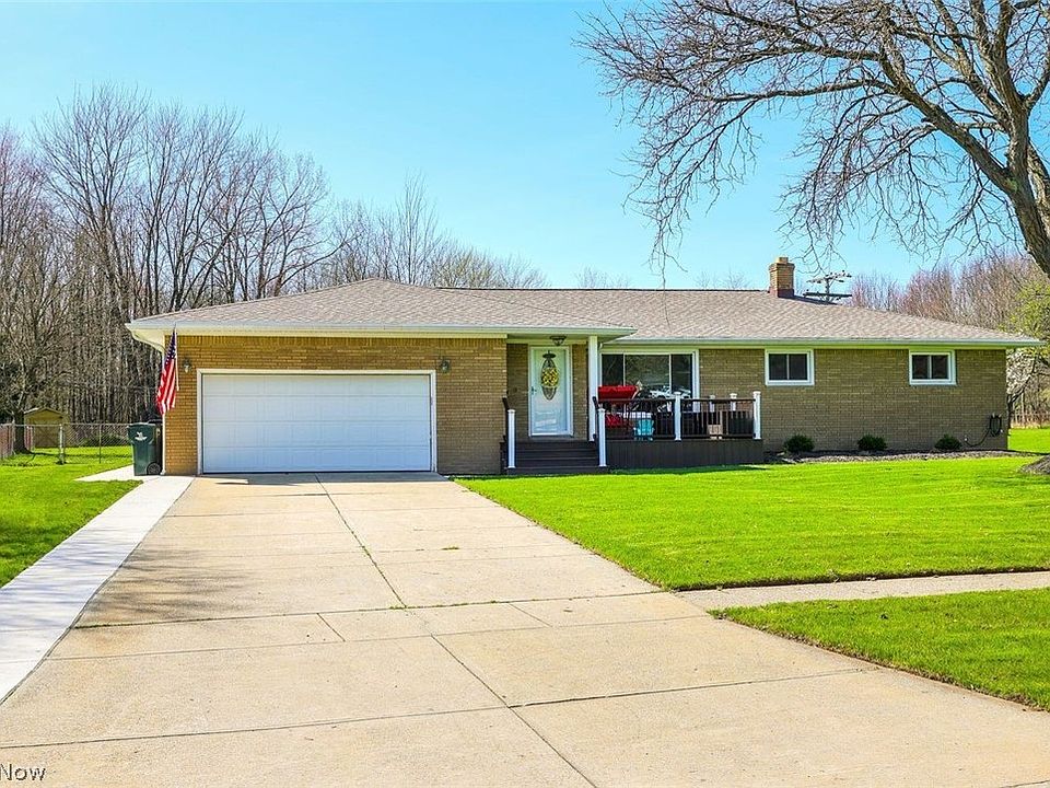 1st image of 8580 Fox Hollow Dr