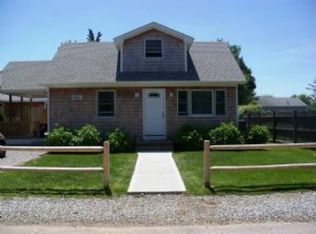 6 Durkin Dr, Narragansett, RI 02882