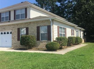 203 Belmont Cir, Yorktown, VA 23693