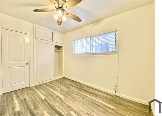 11226 S Figueroa St #1 — Photo 5