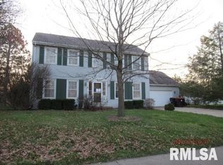 3303 N Chestnut Ln, Peoria, IL 61604