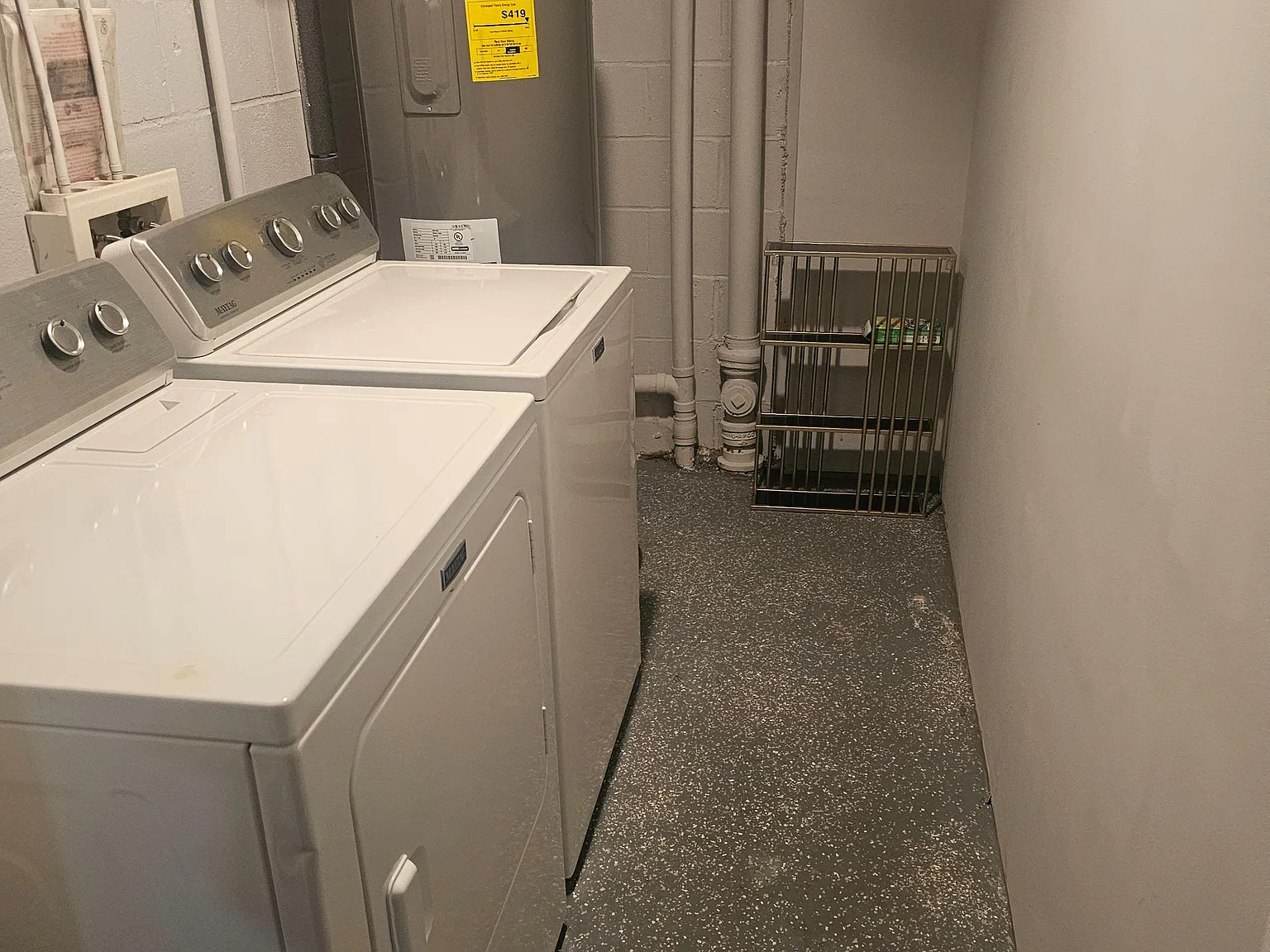 3 bed, 2.0 bath, 1500 sqft, $888 — Photo 4