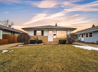 2410 Grove Ave, Racine, WI 53405