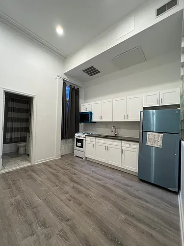 1308 Spruce St #1F Photo 1