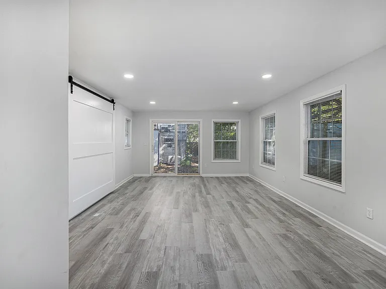 1131 Leesville St #D — Photo 11