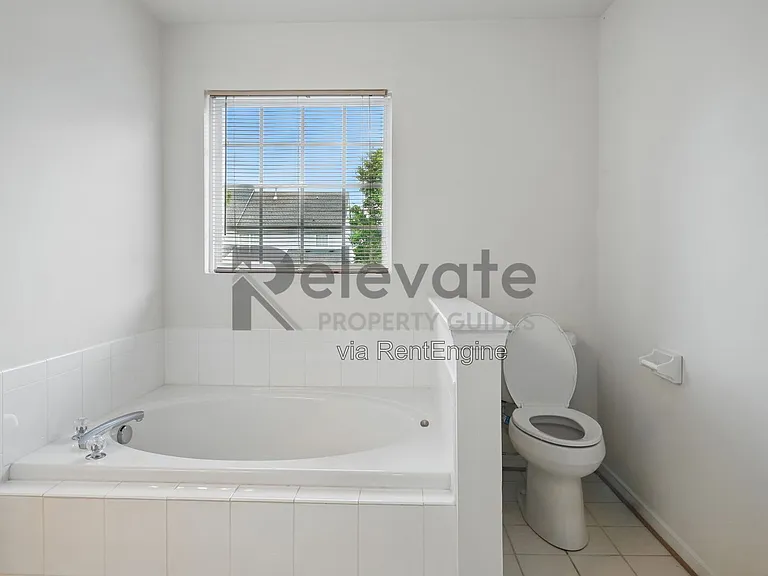 4321 Meredith Creek Dr — Photo 27