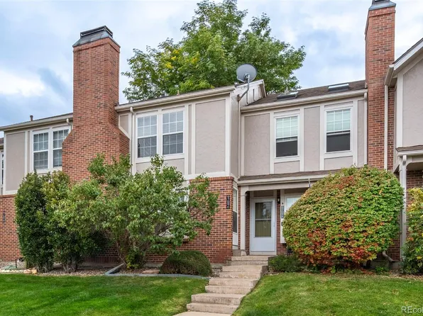 9709 W Chatfield Avenue #E, Littleton, CO 80128