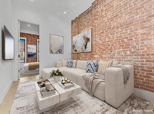 356 W 48th St #2A, New York, NY 10036
