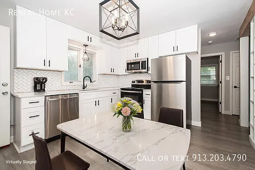 Updated ranch-style Duplex with Finished Basement #940 — Photo 4