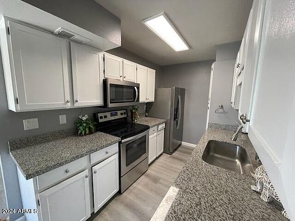 3rd image of 6020 W GOLDEN Lane