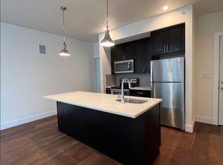 14 S 3rd St APT 4, Philadelphia, PA 19106