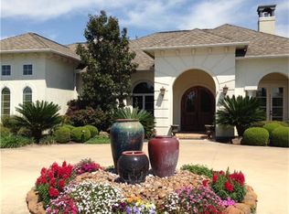 18318 E Paloma Dr, Cypress, TX 77433