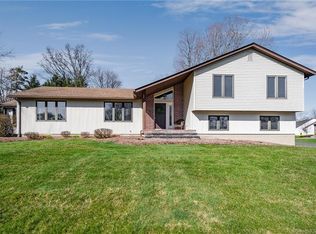 17 Stockingmill Rd, Wethersfield, CT 06109