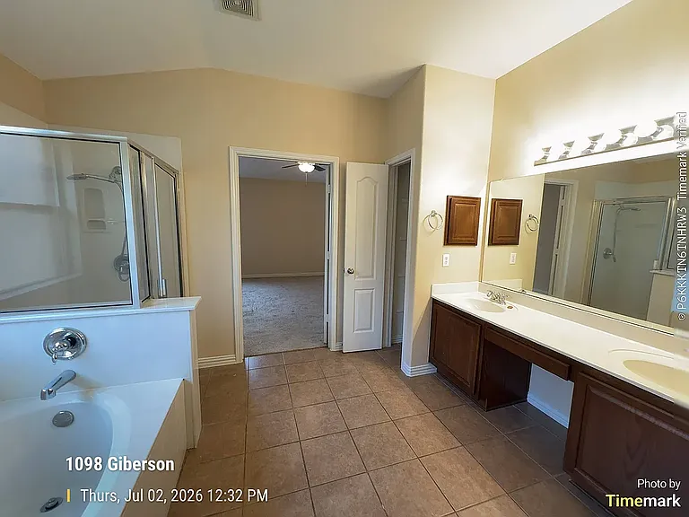 1098 Giberson Way — Photo 12