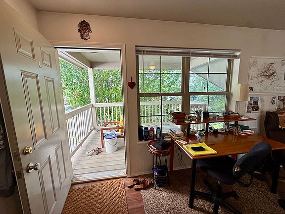 2nd image of 1315 Montana St #201