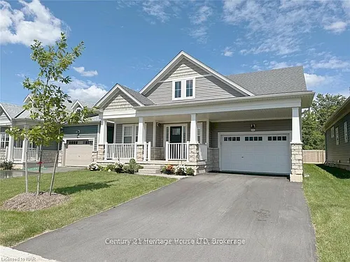 11 Beachwalk Cres Photo 1