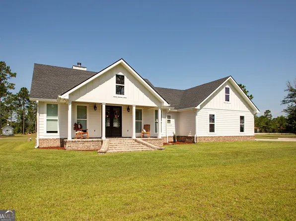 4399 Meadow Wood Rd, Blackshear, GA 31516