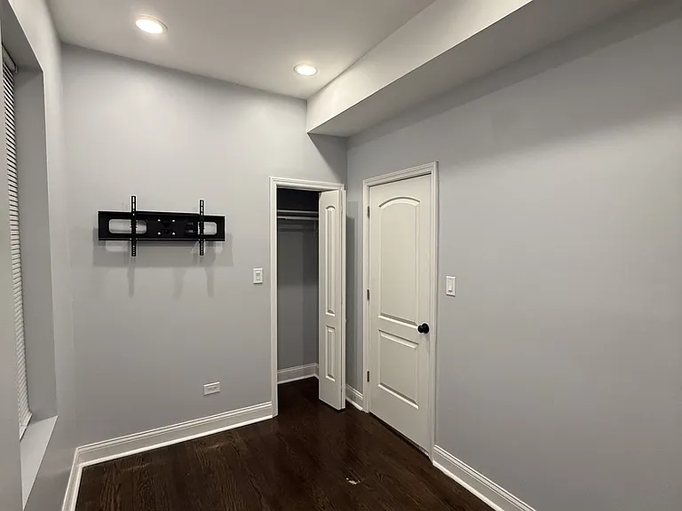 3251 W Evergreen Ave #1 — Photo 9