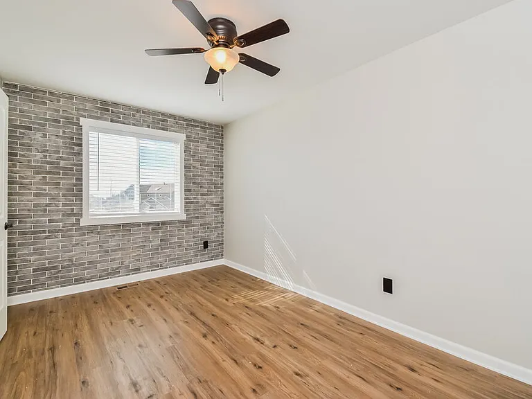 4617 Bali Ct — Photo 14