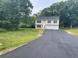 149 Moxley Rd, Uncasville, CT 06382