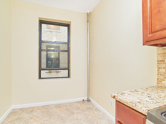 4th image of 615 W 183rd St APT 5G