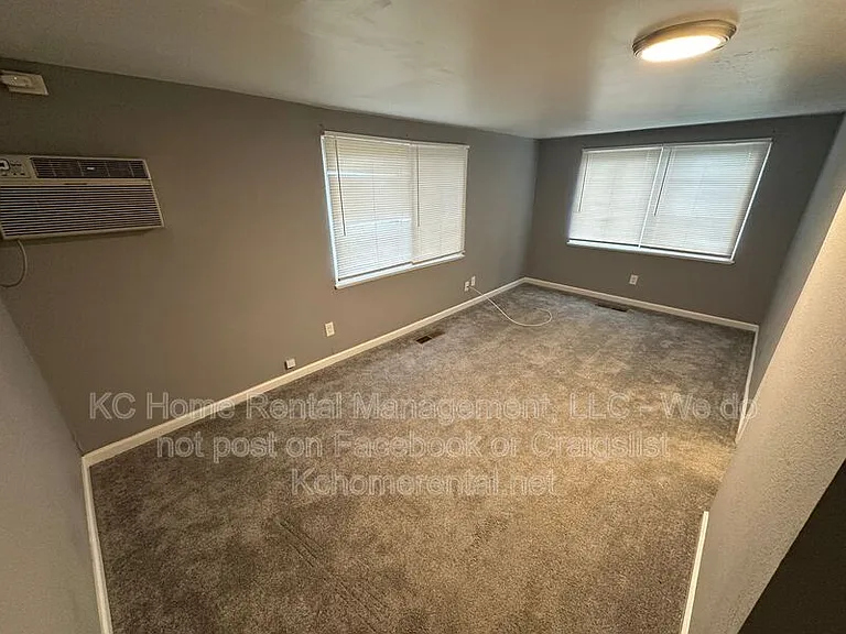 5500 E 139th Ter #6 — Photo 8