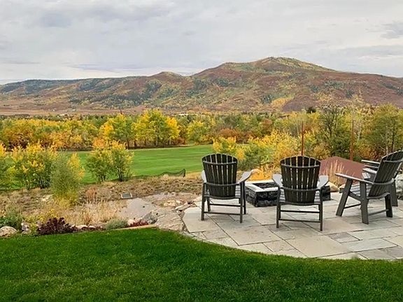 Patio Overlooking Rollingstone Ranch Golf Course & Emerald Mountain