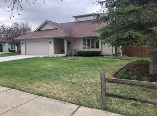 6706 52nd Ave, Kenosha, WI 53142