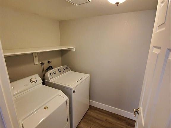 5th image of 8352 Aspenbrook Ave