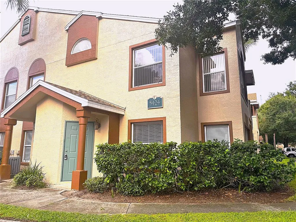 2 bed, 2.0 bath, 1103 sqft, $1,650 — Photo 1