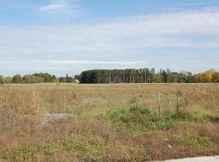 906 Bellaire Blvd, Isanti, MN 55040