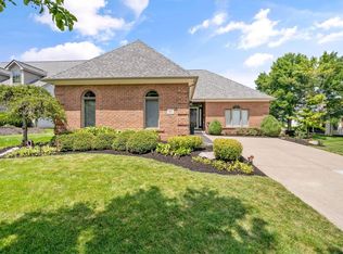 920 Linworth Village Dr, Columbus, OH 43235